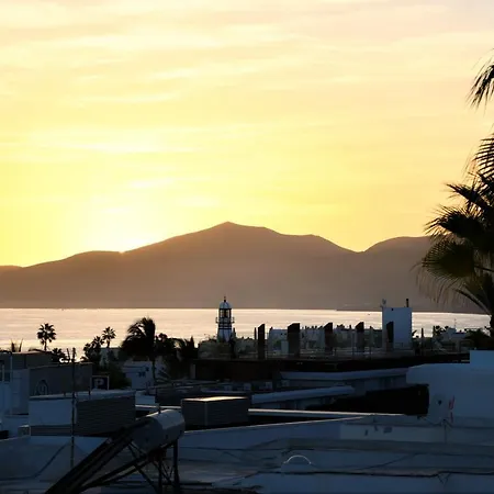 Penthouse Ocean View شقة *